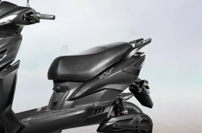 Wolf Plus Seat