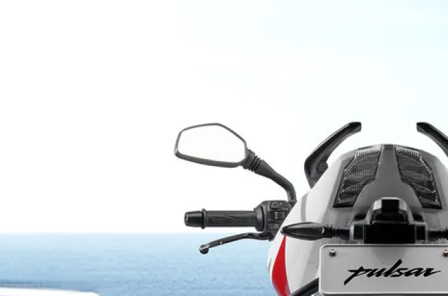 Pulsar NS160 Rear View Mirror Glass