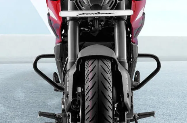 Pulsar NS200 Leg Guard View
