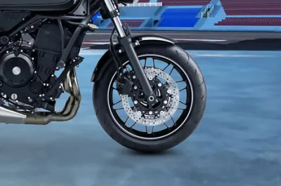 Z650RS Front Tyre View