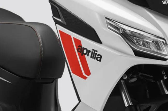 SXR GT 125 Brand Badge