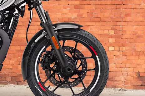 Front Mudguard & Suspension