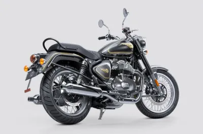 Bullet 650 Rear Right Three Quarter View