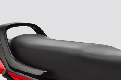 HF Deluxe Pro Pillion Seat