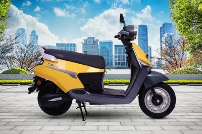 Max C12 Right Side View