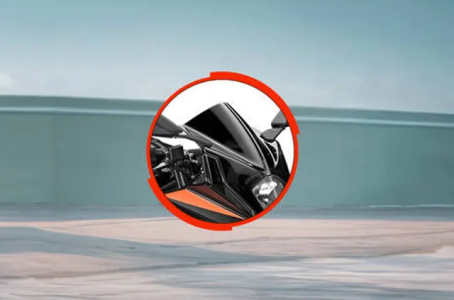 RC 200 Windshield