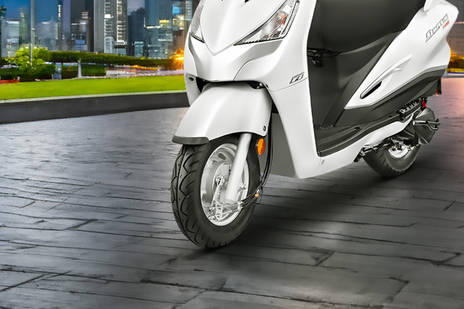 Front Tyre View