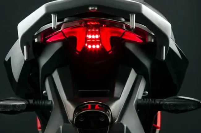RV400 Tail Lamp