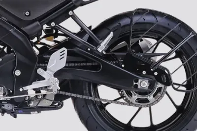 XSR 155 Swing Arm