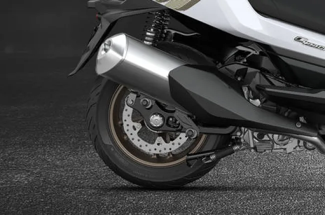 C 400 GT Rear Tyre