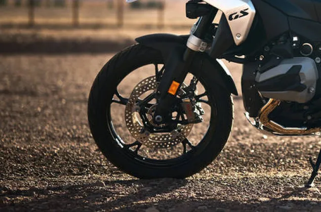 R 1300 GS Front Tyre