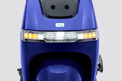 iQube S Daytime Running Lamp (DRL)