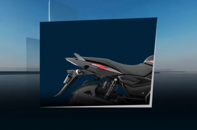 Pulsar 150 Seat