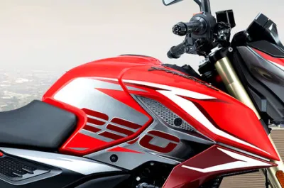 Pulsar N250 Fuel Tank (Right)