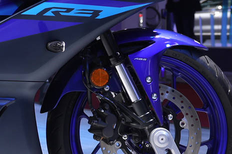 Front Suspension View