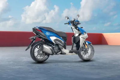 Xoom 125 Rear Right View