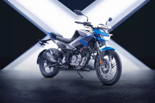 Xtreme 125R Right Side View