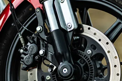 Super Meteor 650 Front Brake View