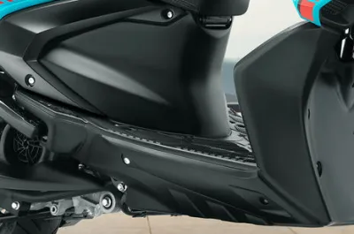RayZR 125 Fi Hybrid Floorboard