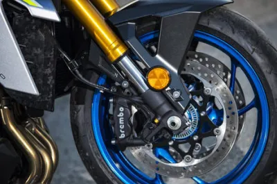 GSX-S1000 Front Brake