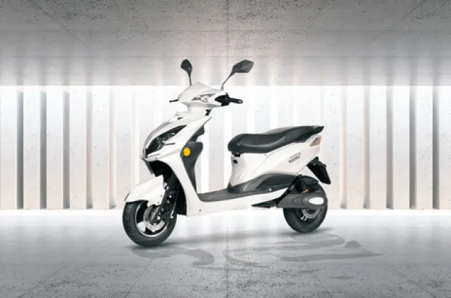 Gen Next Nanu Plus Front Left Quarter View