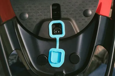 Chetak C2501 Charging Port