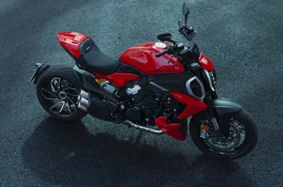 Diavel V4
