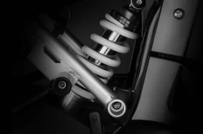 RV400 Rear Suspension