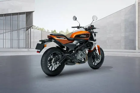 Rear Right Three Quarter View