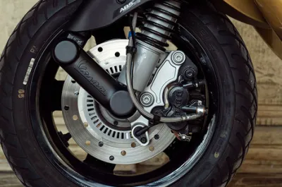S Front Brake