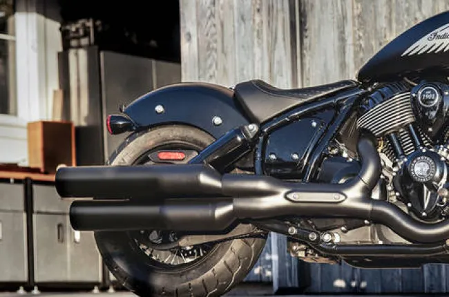 Chief Bobber Dark Horse Exhaust (Endcan)