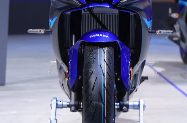 R7 Leg Guard