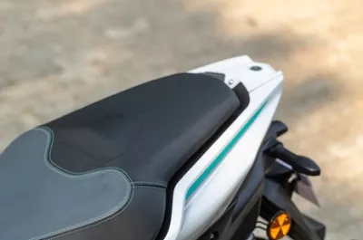 AEROX-E Pillion Seat
