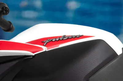 Pulsar RS200 Brand Badge