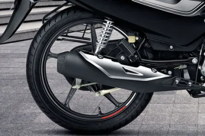 Super Splendor XTEC Rear Tyre