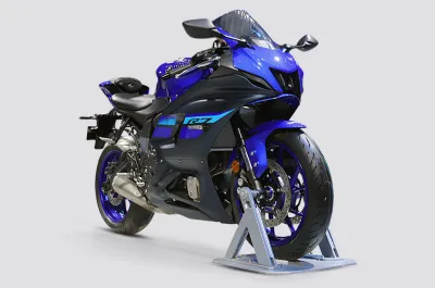 R7